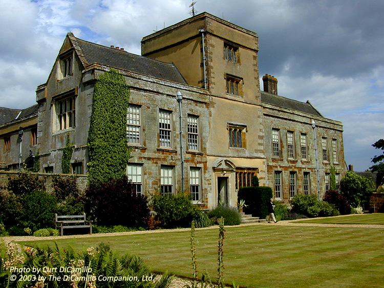 Canons Ashby Hall (Canons Ashby House) DiCamillo