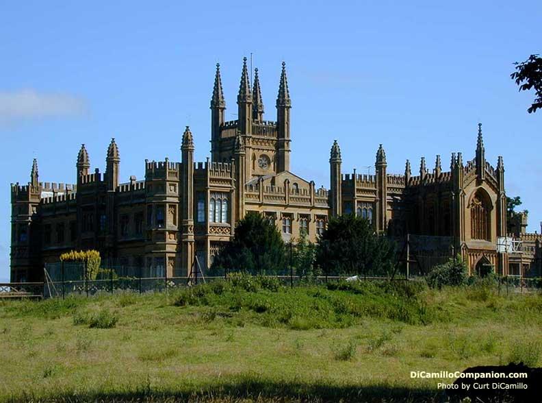 Toddington Manor (Toddington House) DiCamillo