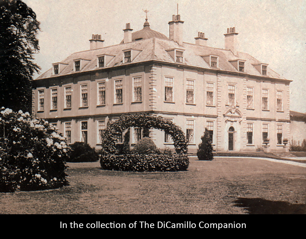 Myton Hall (The Hall) DiCamillo
